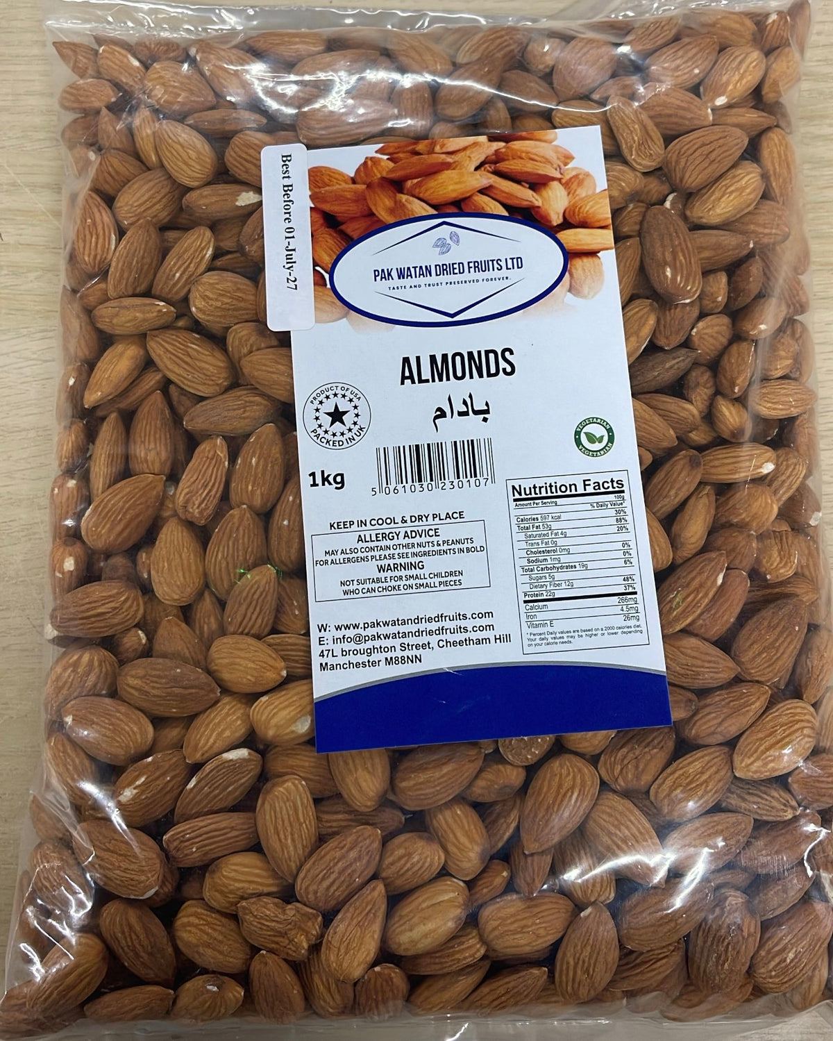 Crunchy American Almonds Nut For Snacking & Baking