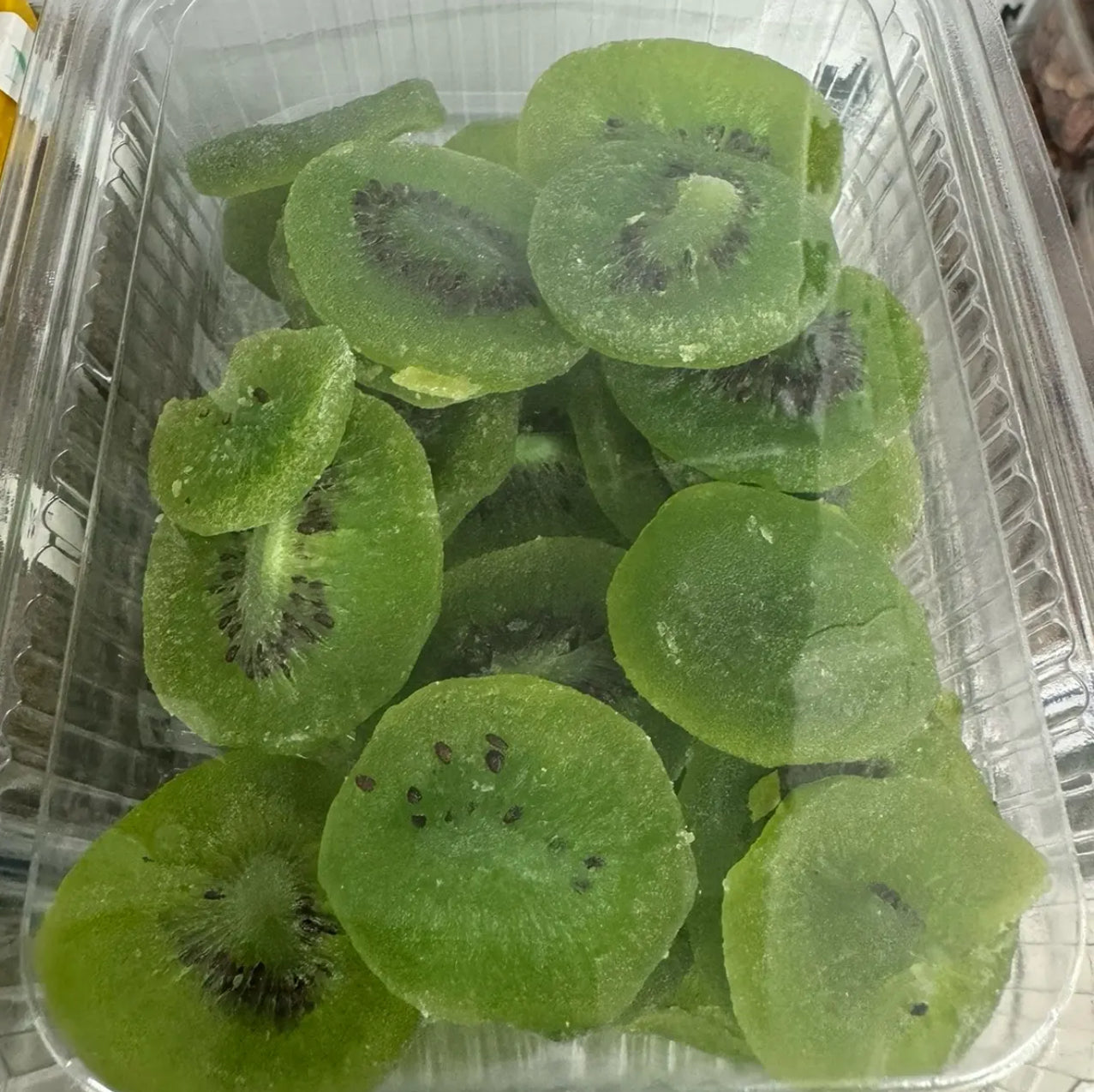 Dried Kiwi Slices (Sweetened) - Pak Watan Dried Fruits Ltd.