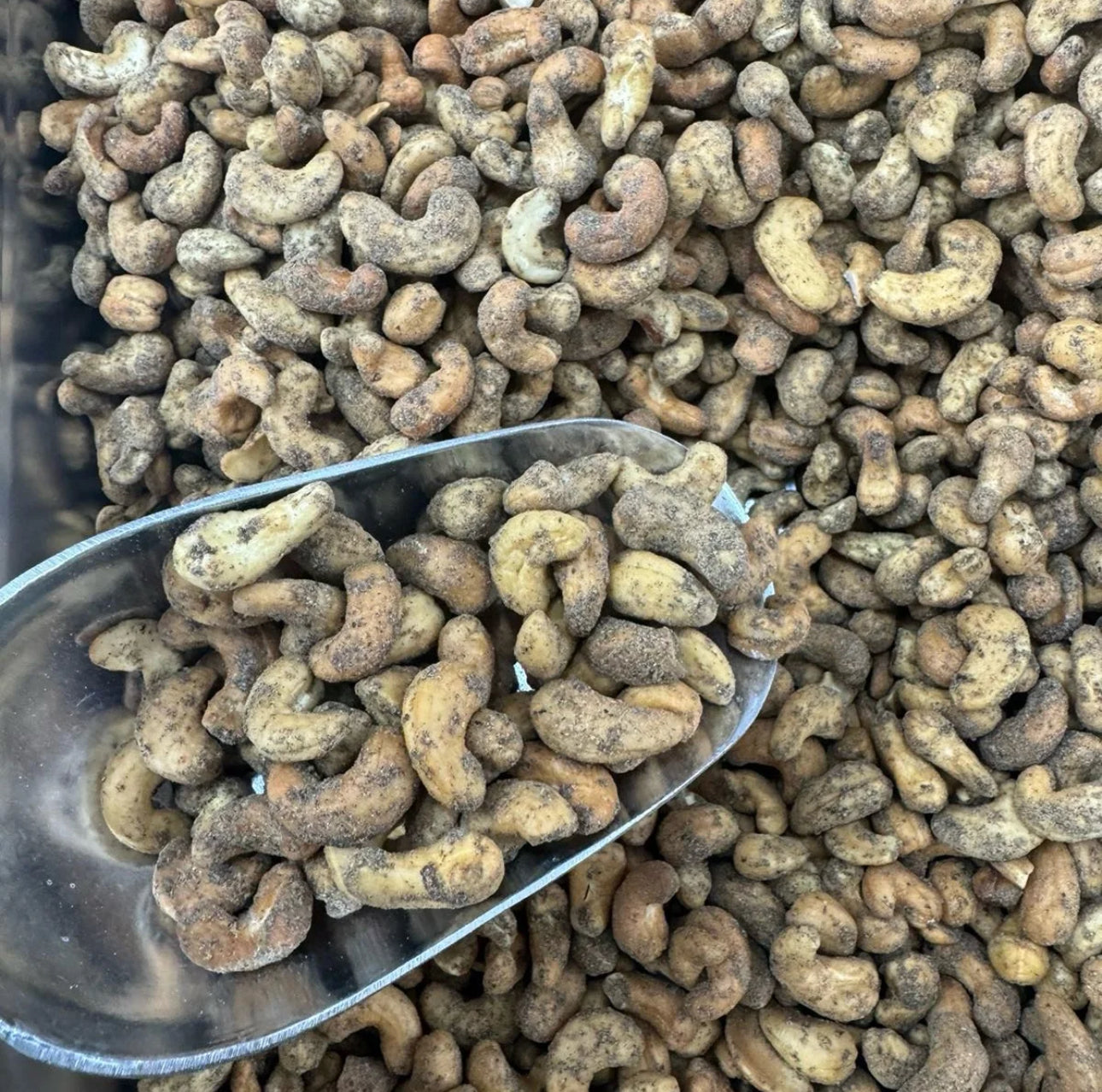 Black Pepper Cashews