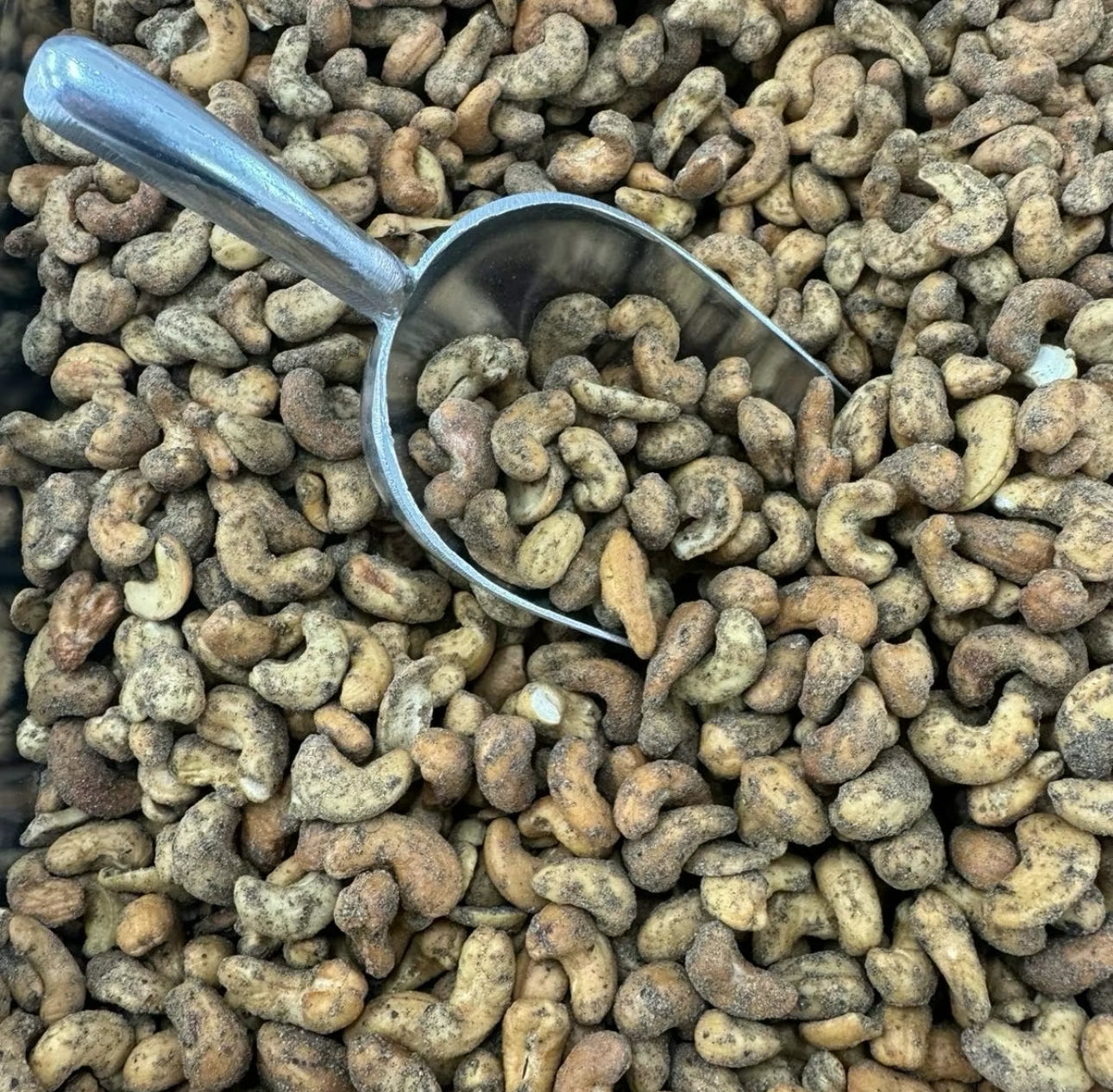 Black Pepper Cashews