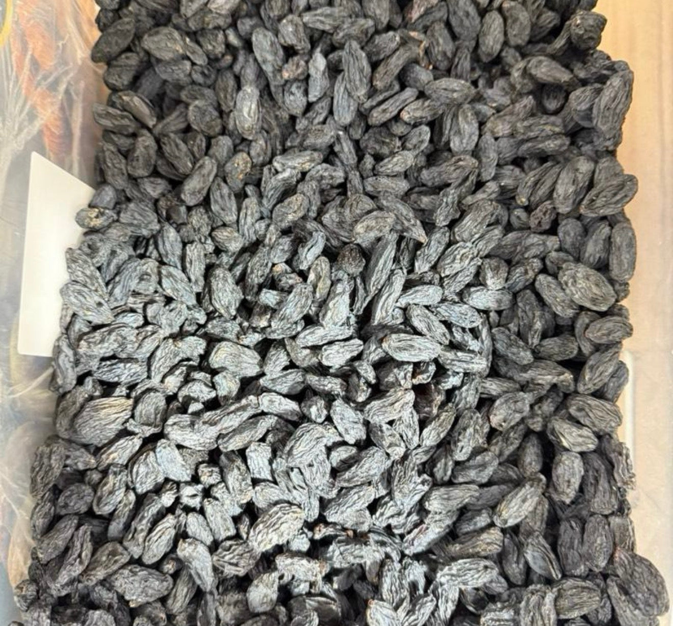 jumbo size black raisins without seeds