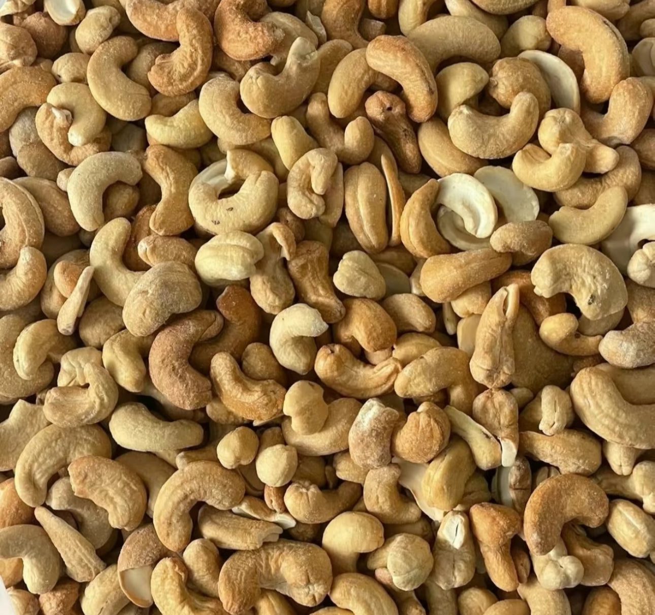 Mixed Cashews (8 Flavours)