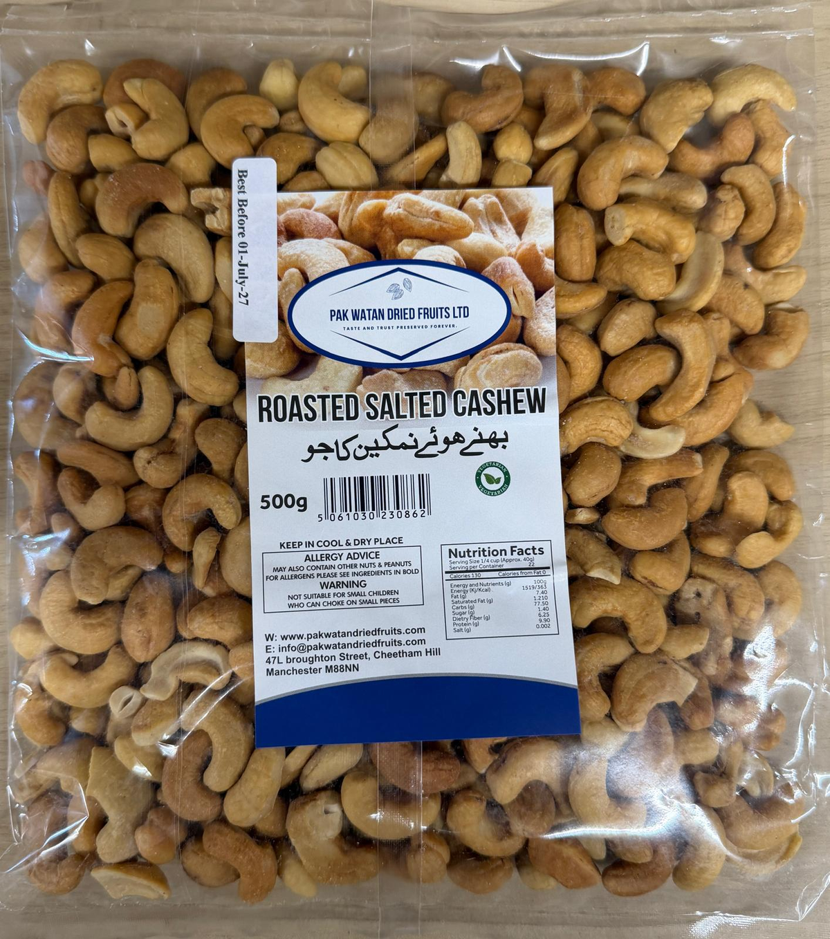 Roasted and salted cashews