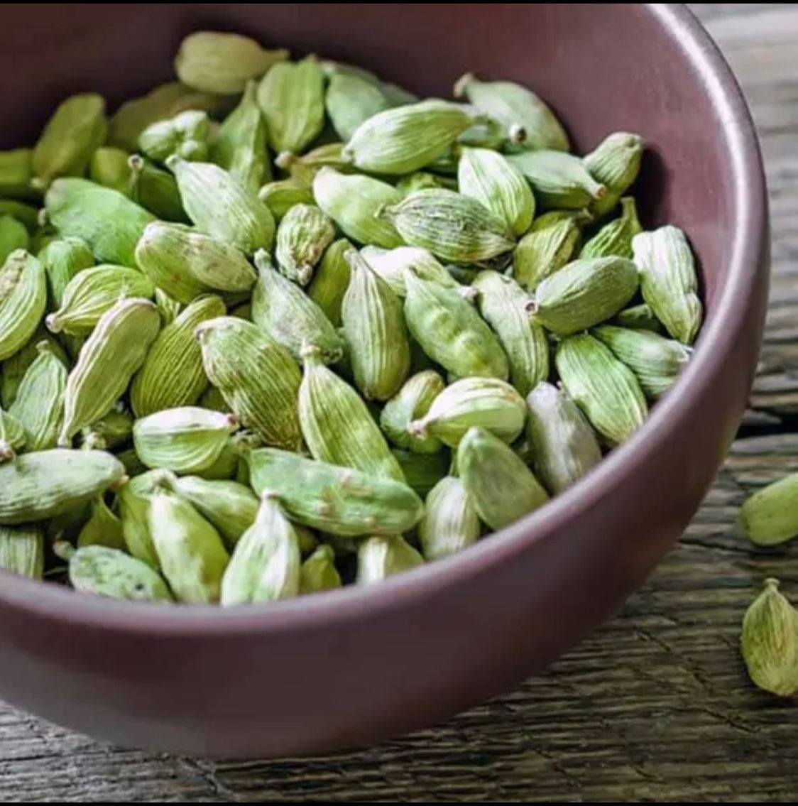 Green Cardamom - Pak Watan Dried Fruits Ltd.