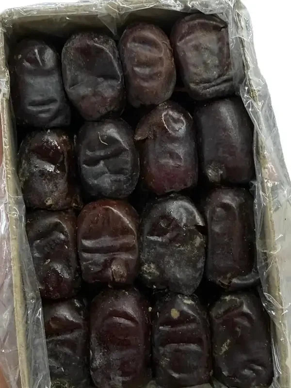 Iranian Dates 550g By Pakwatan Dried Fruits